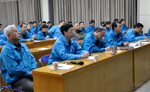 董事長陳根喜、總經(jīng)理陳學(xué)鋒等公司高層出席論壇